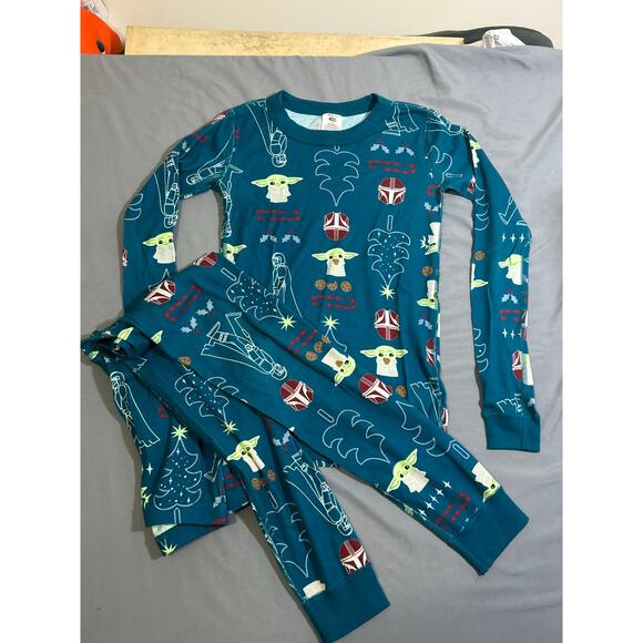 Hanna Andersson Star Wars Christmas Pajamas - Size 10 - Picture 1 of 7